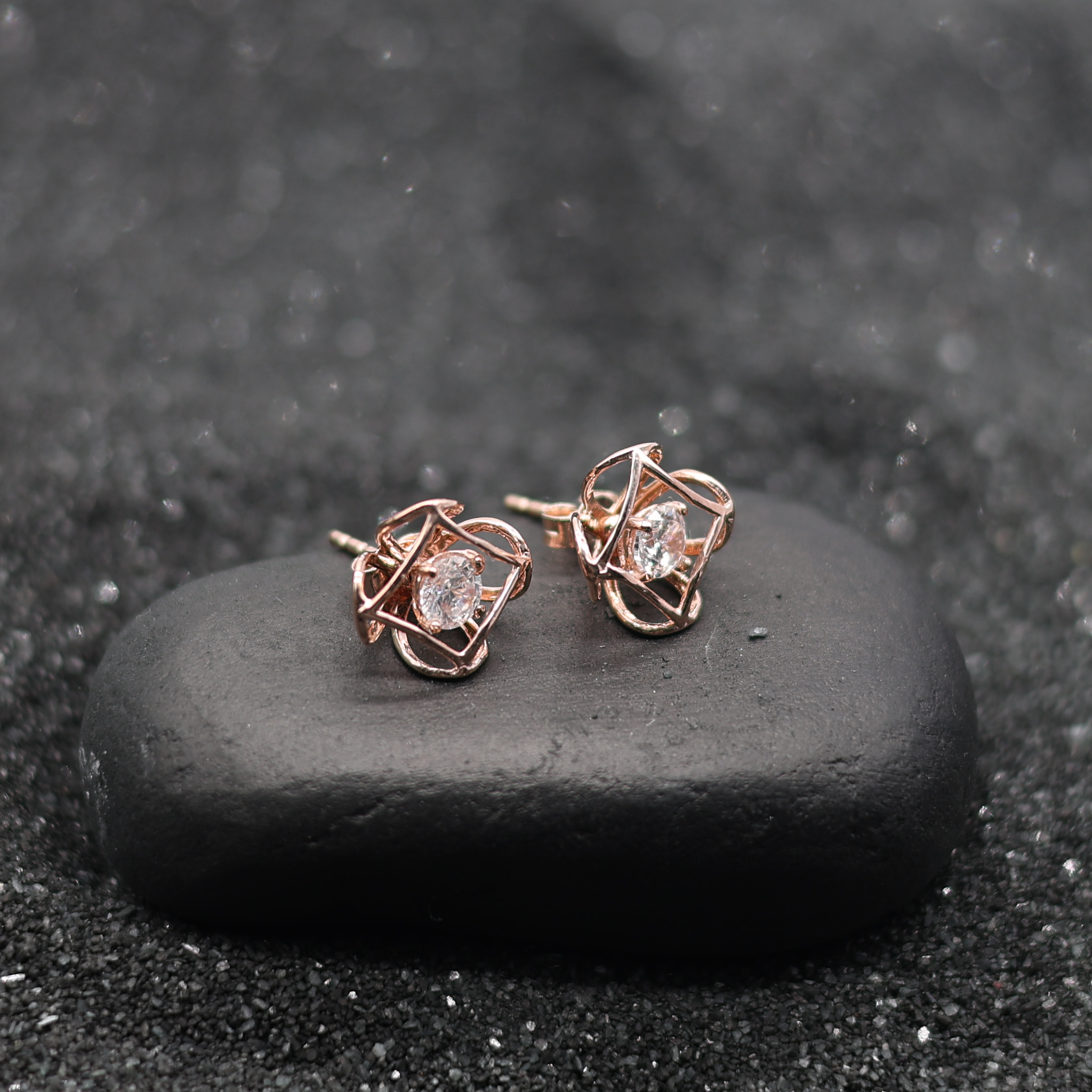 Rose Gold Adjustable Silver Interwoven Round Stud Earring For Woman