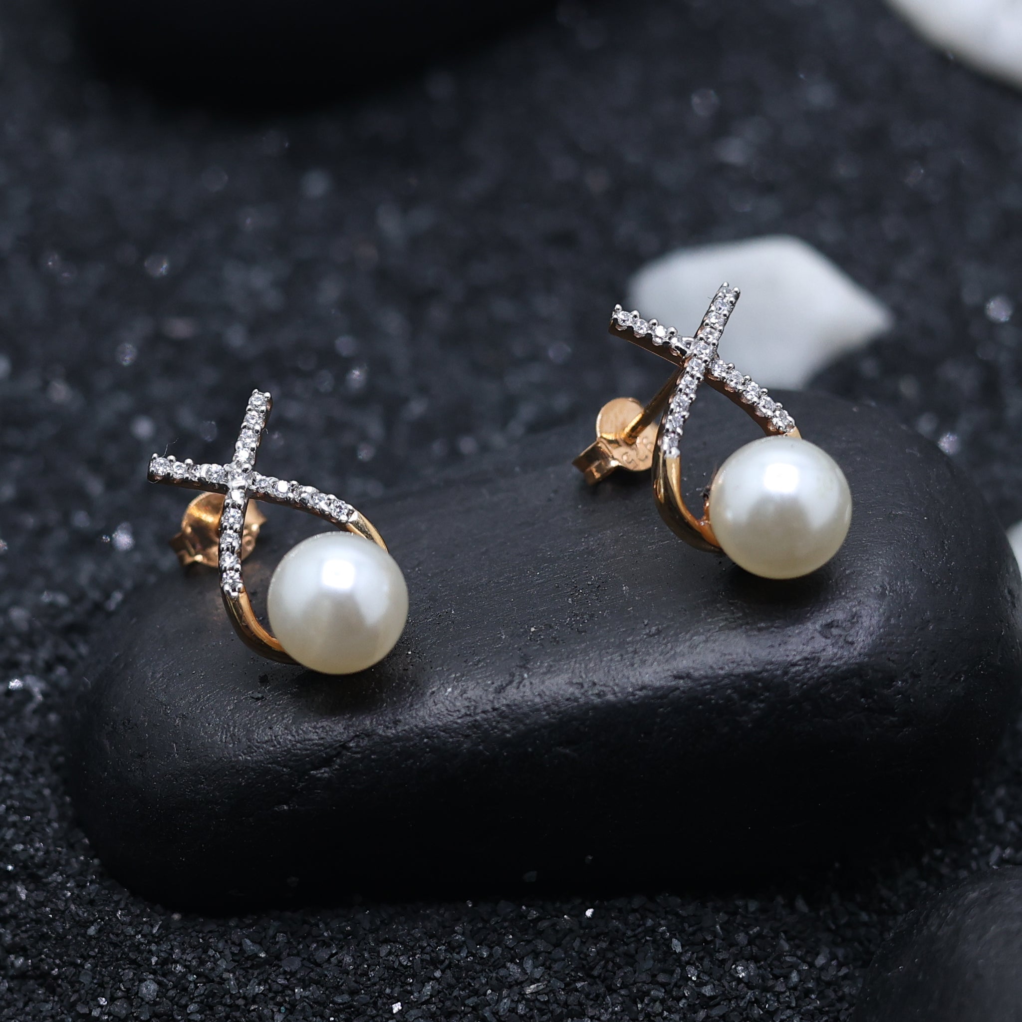 Silver Pearl Stud crossed Yellow Gold Earring For Woman