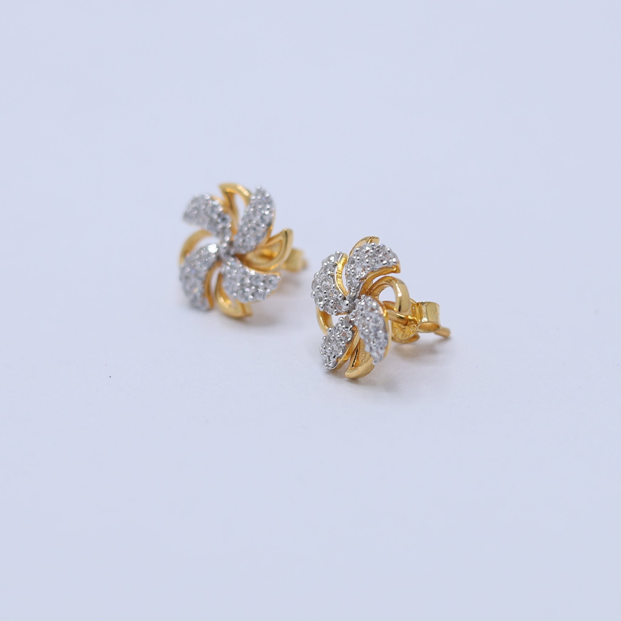 Silver Swirl Studded Pinwheel Floral Petite Stud Yellow Gold Earring For Woman