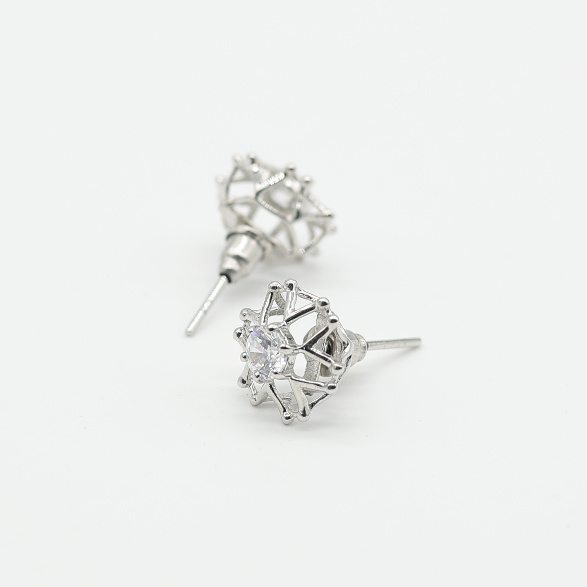 Geometric Floral Silver White Gold Plated Earring For Women