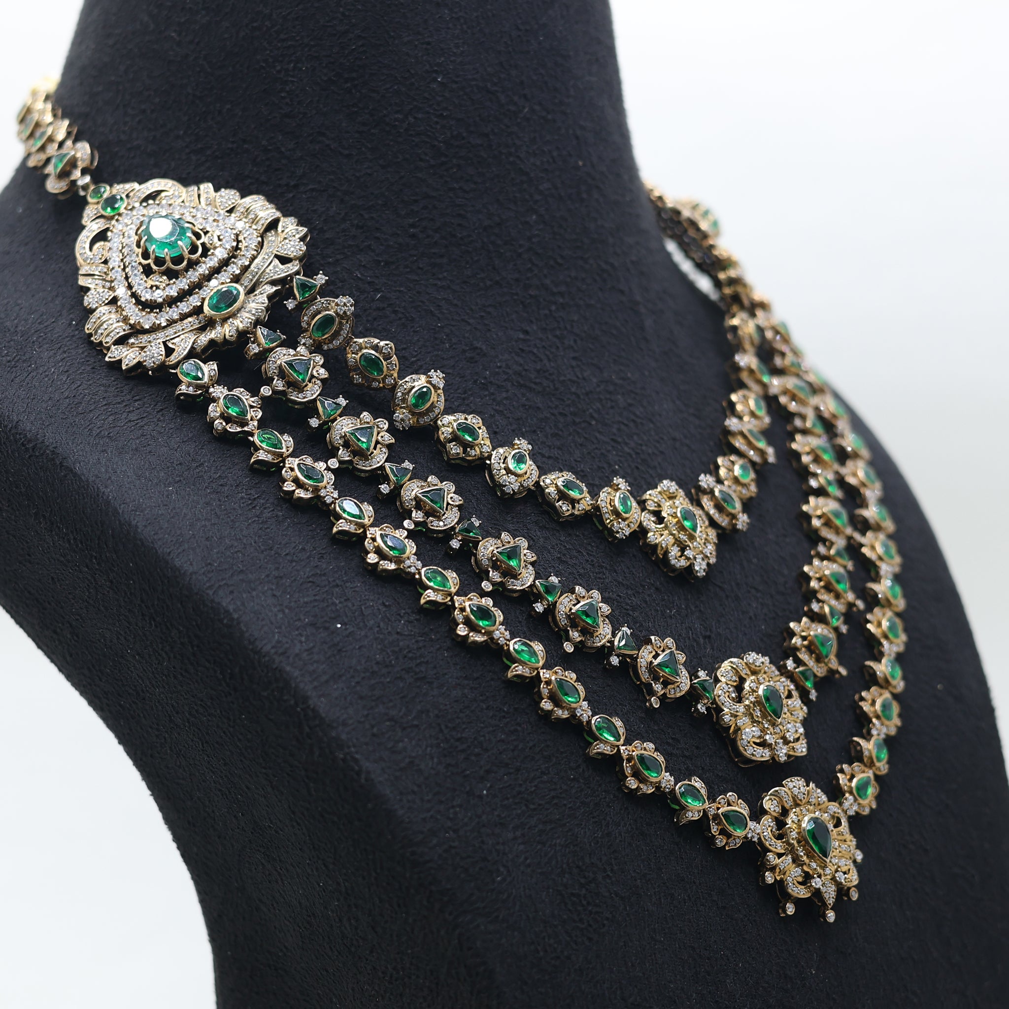 Antique Floral Diamond-Encrusted Necklace For Women