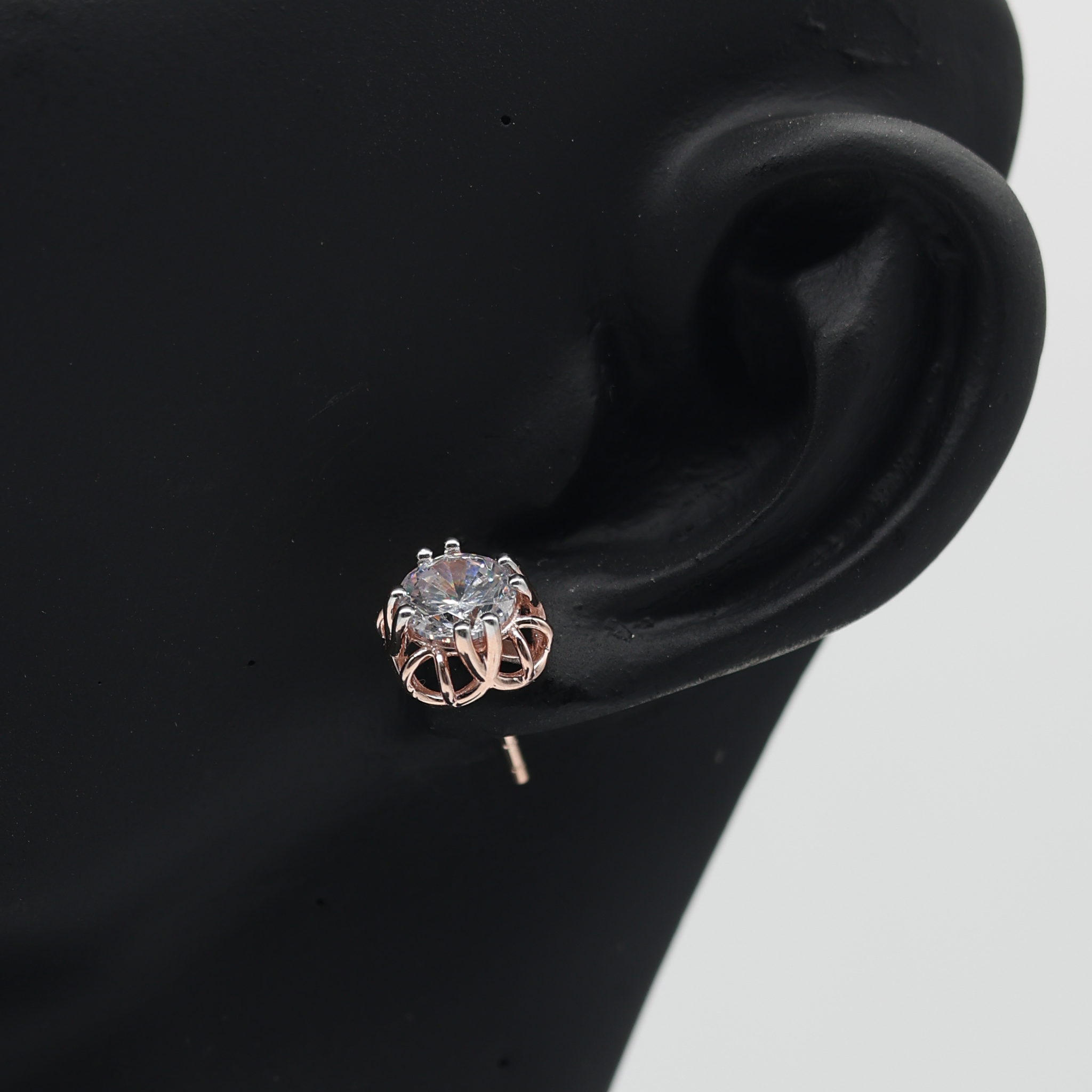 Floral Round Cut Diamond Silver Rose Gold Plated Earring For Women