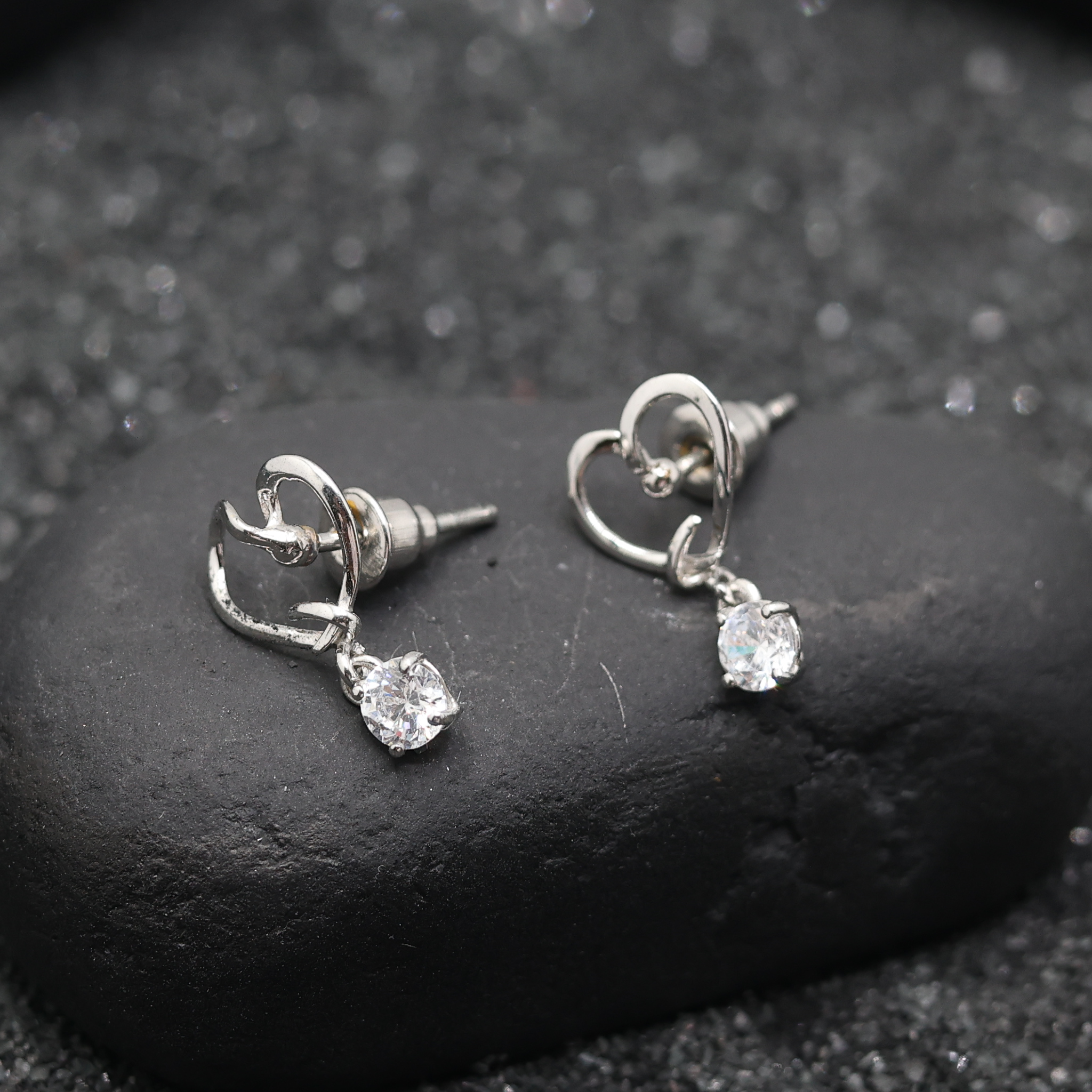 White Gold Adjustable Silver Brilliant Zirconia Heart Drop Stud Earring For Woman