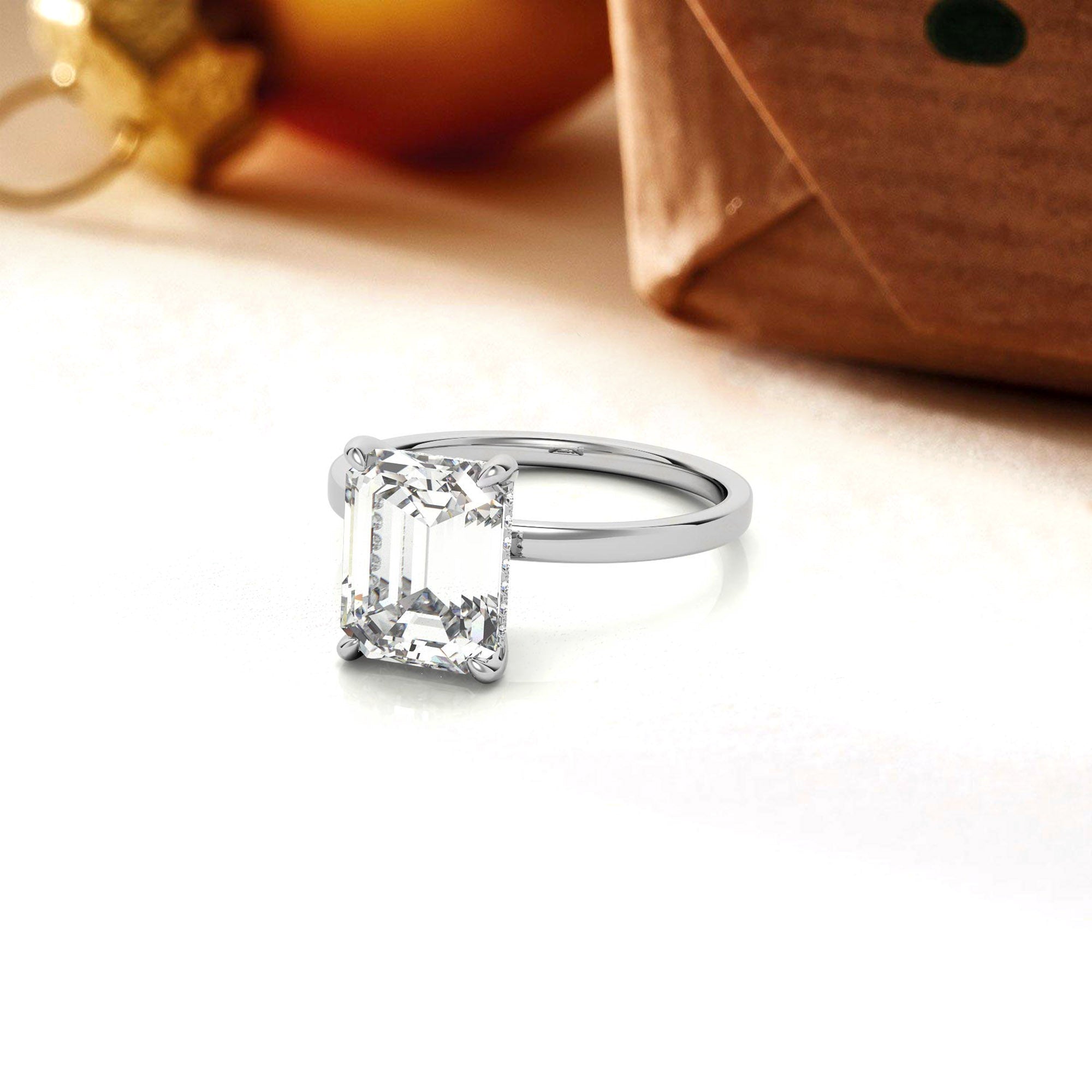 Adjustable  Elegant  Sterling Silver White Gold Emerald-Cut Solitaire  Ring – Perfect for Engagements