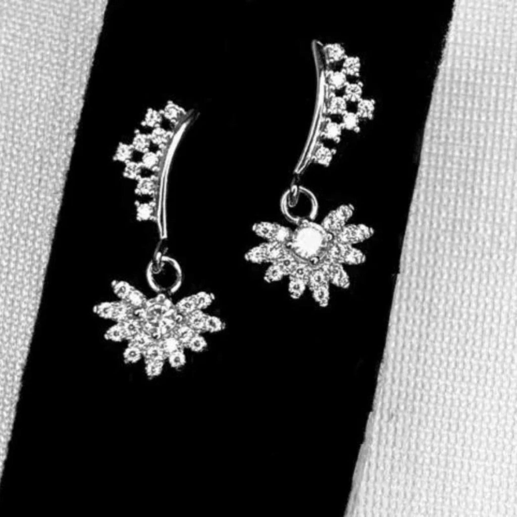 Silver Petite Side Blocks Starburst Flower Drop White Gold Earring For Woman