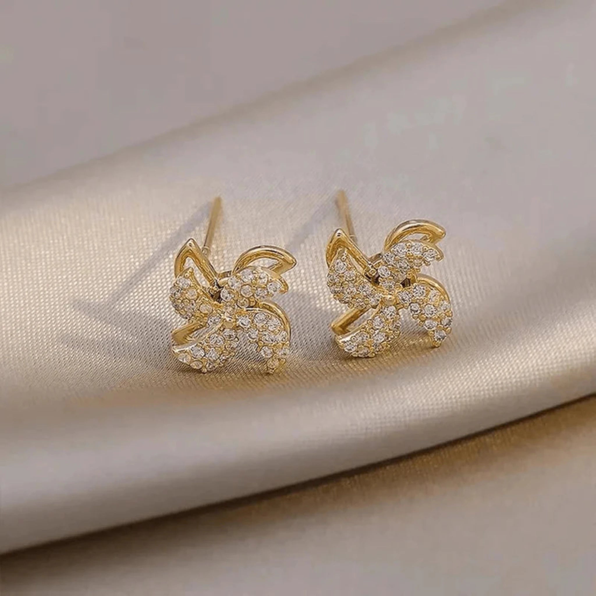 Silver Swirl Studded Pinwheel Floral Petite Stud Yellow Gold Earring For Woman